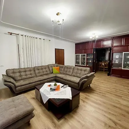 Arjan Piro Sarandë